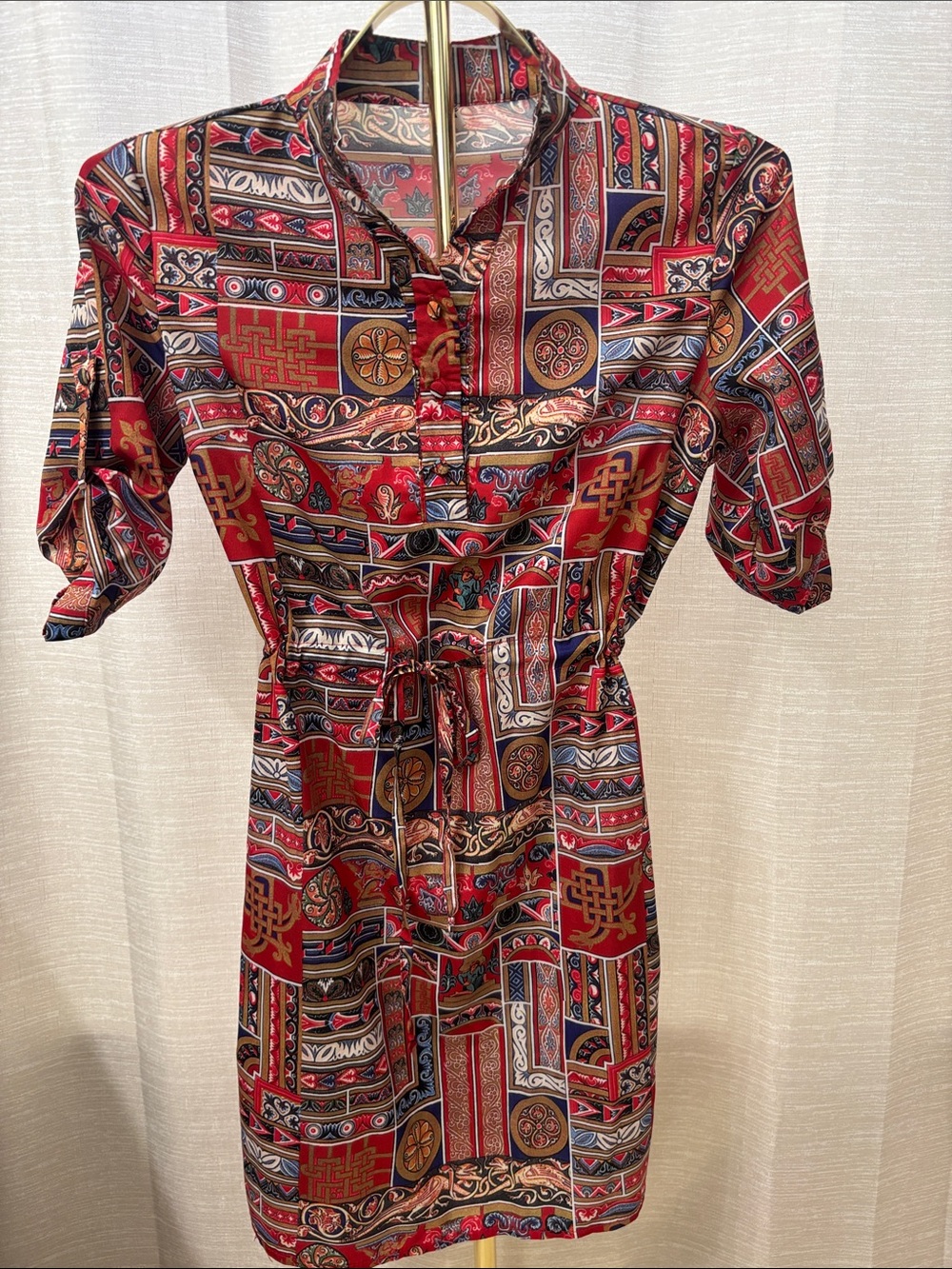 Red Patterned Short Sleeve Mini Dress with Tie Waist